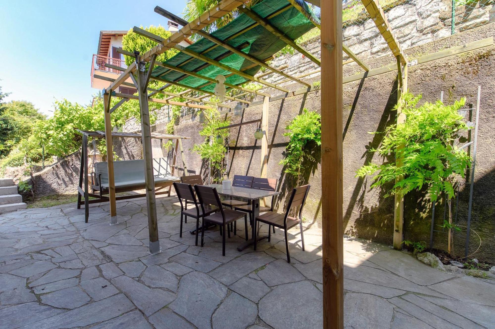 Wisteriaroom Apartment Como